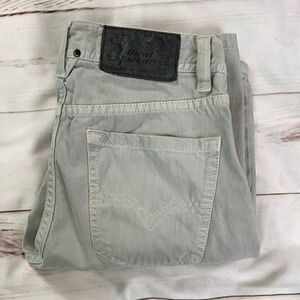 Diesel Men's Gray Shorts  